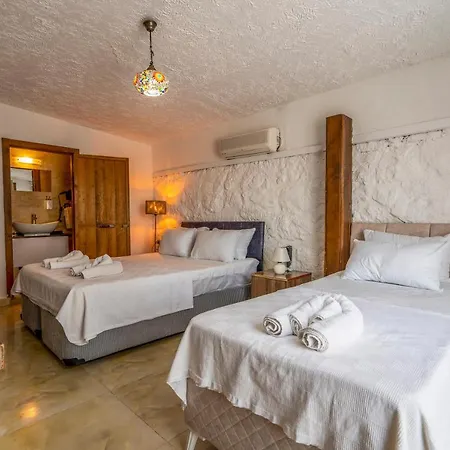 Belong Butik Çeşme